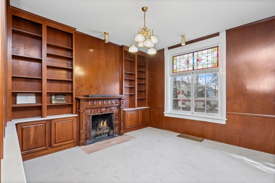 More Photos Of 2103 Evans Ave, Cheyenne Office For Lease