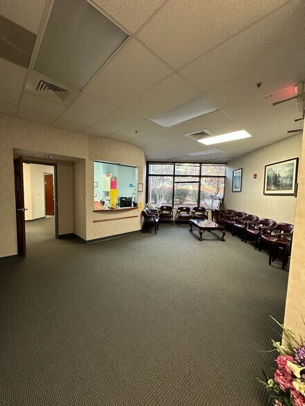 More Photos Of 1860 Town Center Dr, Reston Medical For Sale