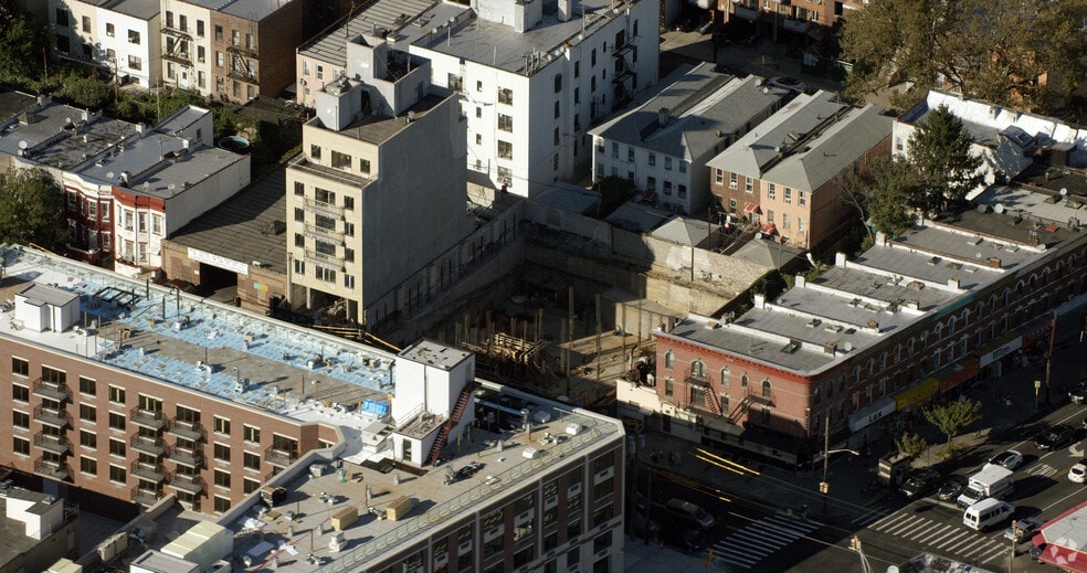 More Photos Of 943 60th St, Brooklyn Apartments For Sale