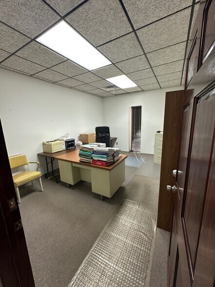 More Photos Of 205 Camden Industrial Pky NW, Conyers Warehouse For Lease