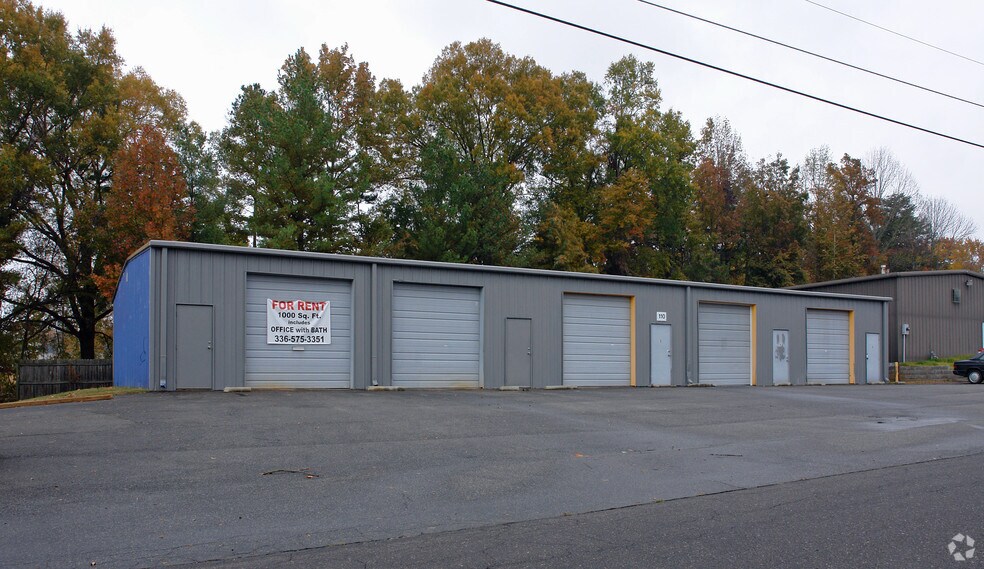 More Photos Of 110A-110E Griffith Plaza Dr, Winston-Salem Warehouse For Lease