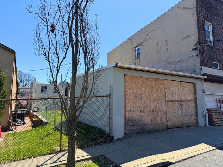 More Photos Of 189 Saint Marys Ave, Staten Island Apartments For Sale