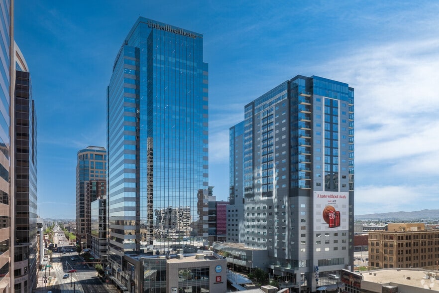 More Photos Of 1 E Washington St, Phoenix Office For Lease