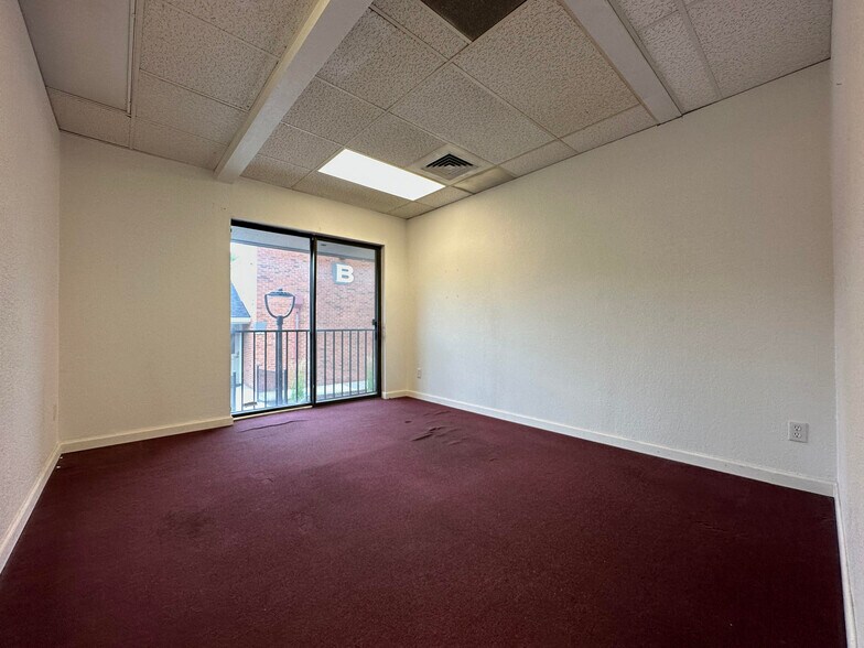 More Photos Of 8751 E Hampden Ave, Denver Medical For Sale