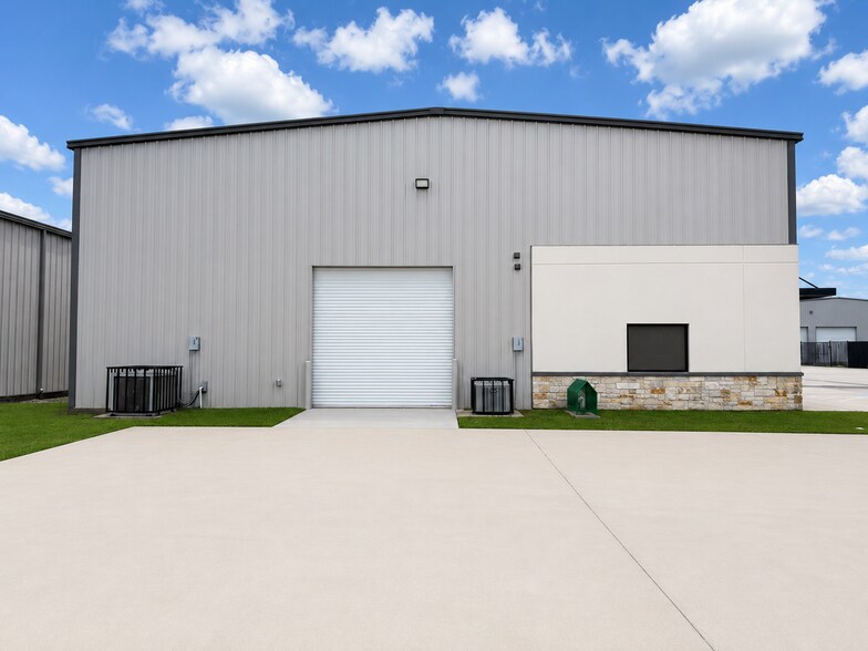 Primary Photo Of 20212 Hempstead Rd, Houston Warehouse For Lease