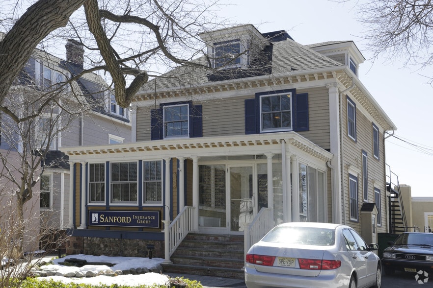 More Photos Of 210 Bellevue Ave, Montclair Freestanding For Lease