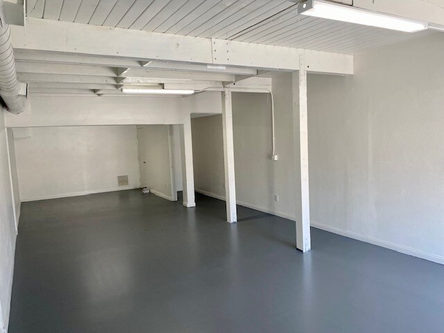More Photos Of 1810 W Foothill Blvd, Upland Freestanding For Lease