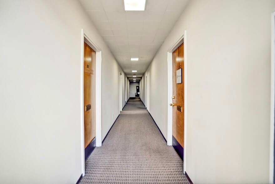 More Photos Of 2811 Castro Valley Blvd, Castro Valley Office Residential For Sale