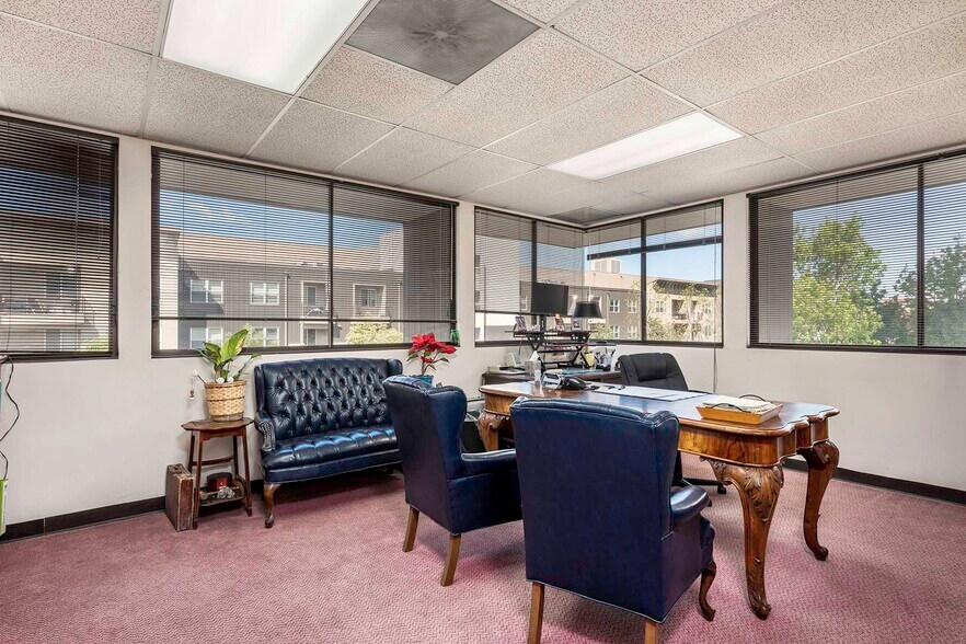 More Photos Of 333 W Broadway, Long Beach Medical For Lease