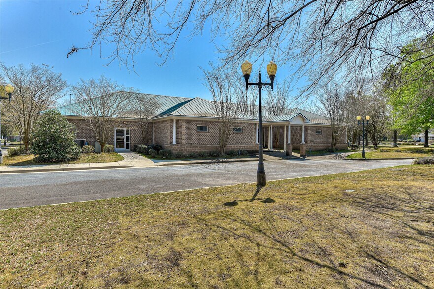 More Photos Of 191 Center South Blvd, Aiken Medical For Sale