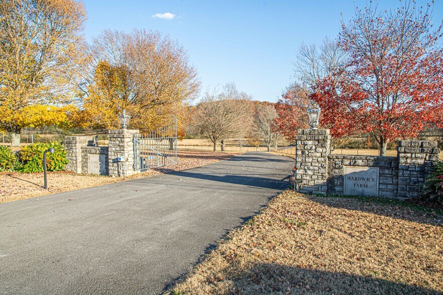 More Photos Of 4710 N Lee Hwy, Cleveland Land For Sale