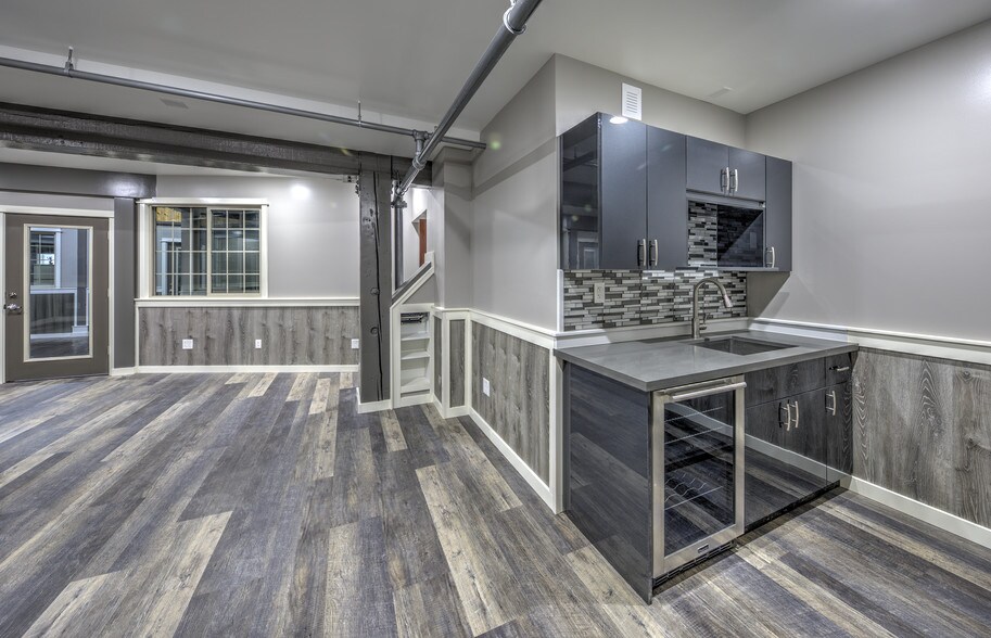 More Photos Of 3201 1st Ave S, Seattle Loft Creative Space For Lease