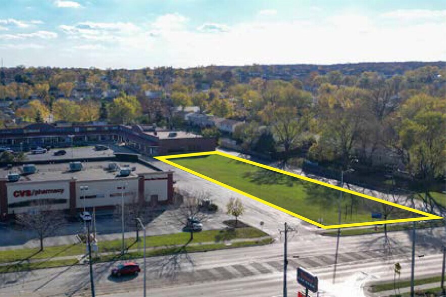More Photos Of 8857 W 87th St, Hickory Hills Drugstore For Lease