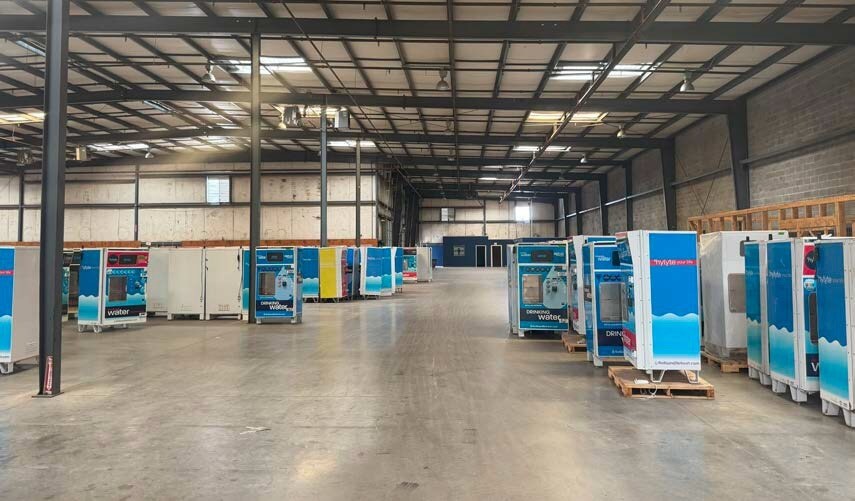 More Photos Of 204 N WW White Rd, San Antonio Distribution For Lease