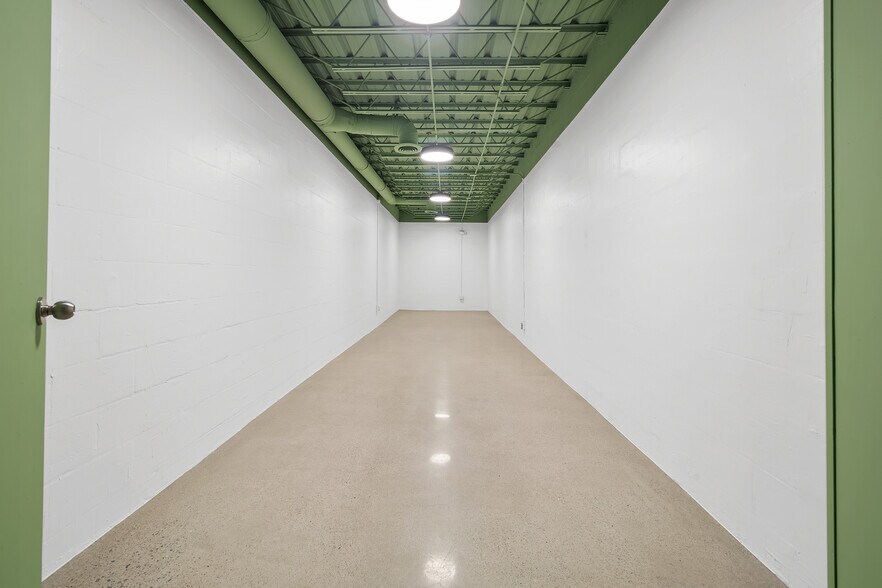 More Photos Of 1625 S Boston Ave, Tulsa Office For Lease