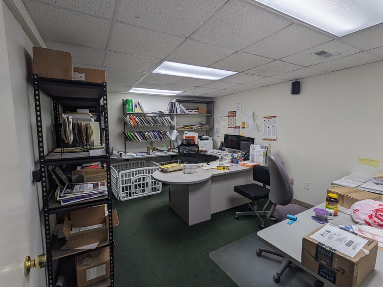 More Photos Of 3311 South Airport Rd, Traverse City Storefront Retail Office For Lease