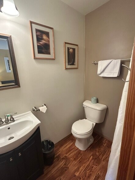 More Photos Of 332 E Onota St, Munising Hotel For Sale