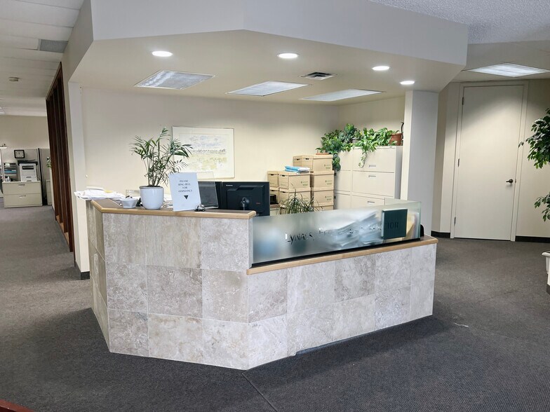 More Photos Of 17703 103 Av NW, Edmonton Office For Lease