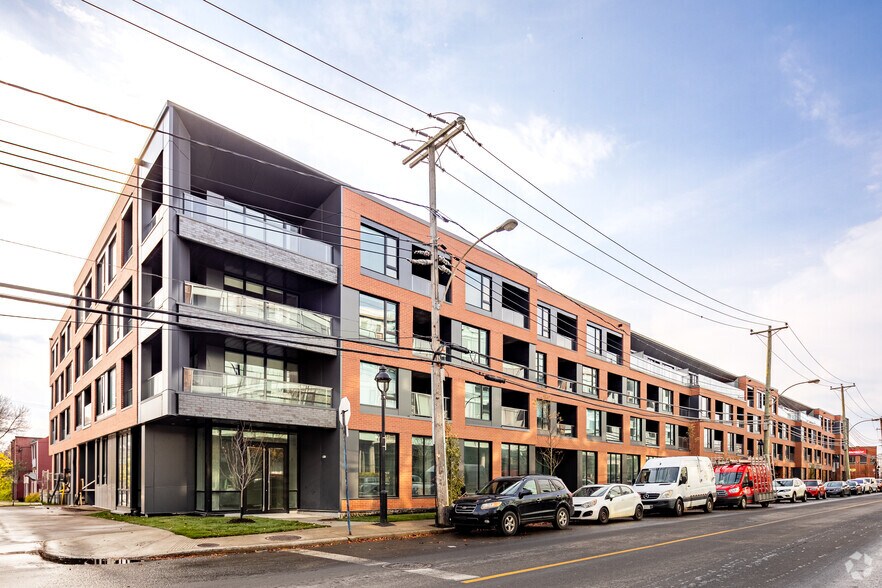 More Photos Of 2350 Rue Saint-Patrick, Montréal Apartments For Lease