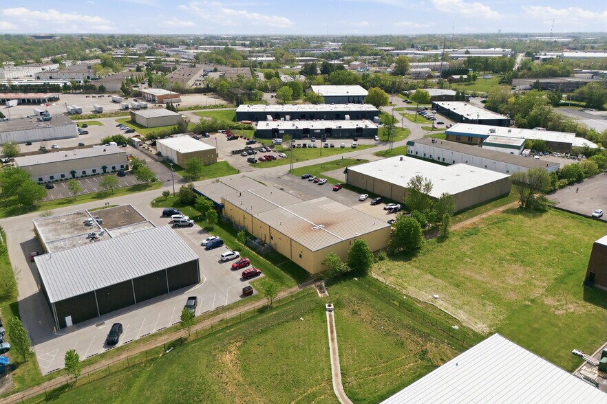 More Photos Of 1812 Cargo Ct, Louisville Warehouse For Sale