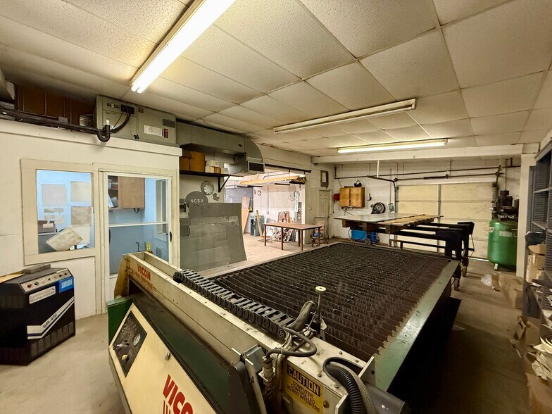 More Photos Of 7718 NC 22 Hwy, Carthage Warehouse For Lease