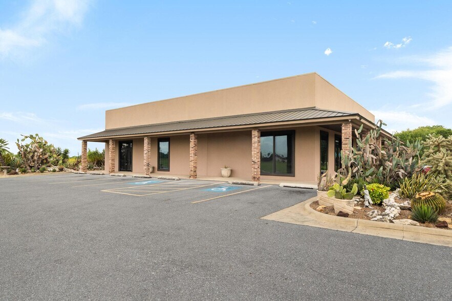 Primary Photo Of 2489 W Business Highway 77, San Benito Office For Lease