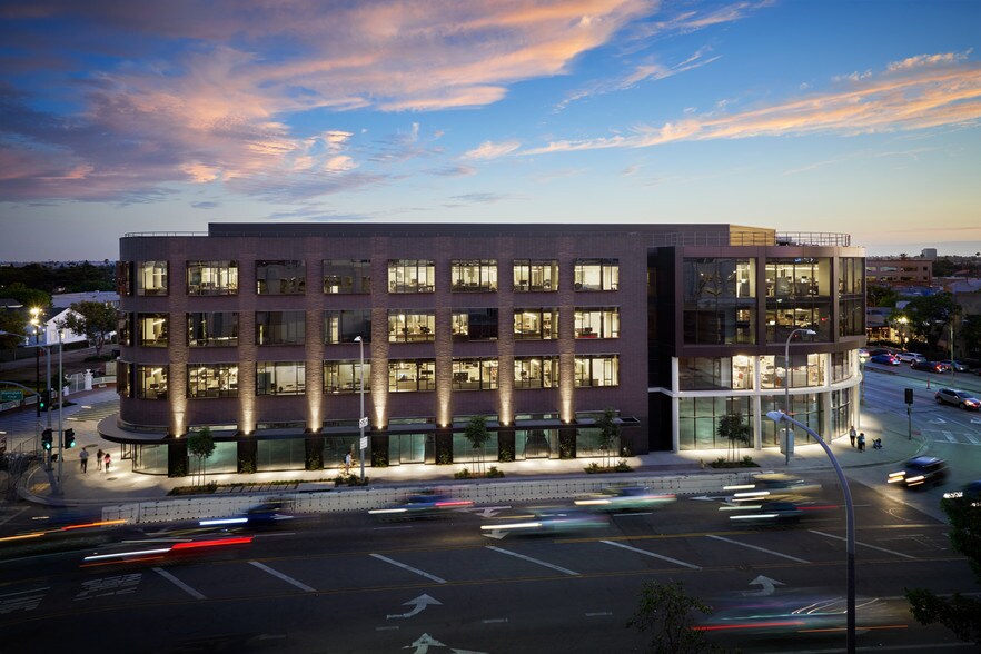 More Photos Of 9300 Culver Blvd, Culver City Office For Sale
