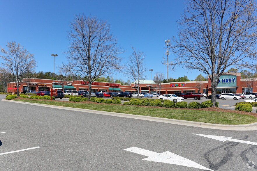 More Photos Of 3648-3740 E Franklin Blvd, Gastonia Unknown For Lease