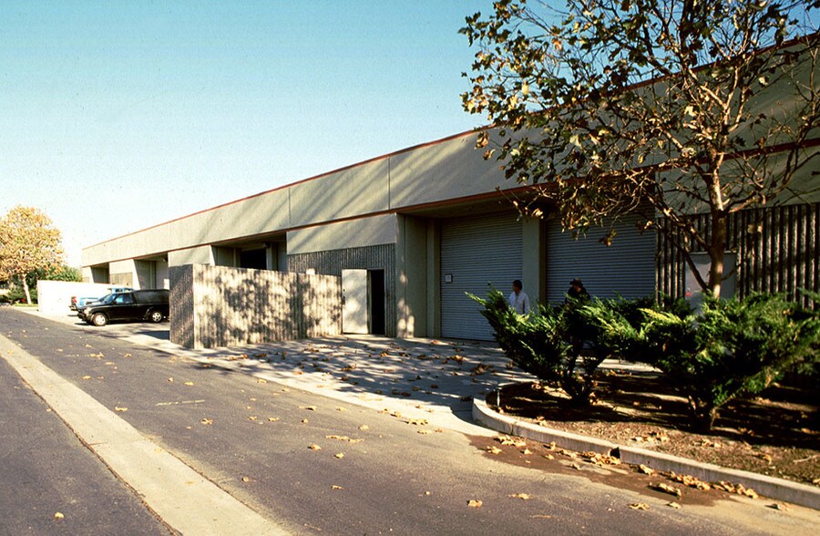 More Photos Of 4053 Calle Tesoro, Camarillo Warehouse For Lease