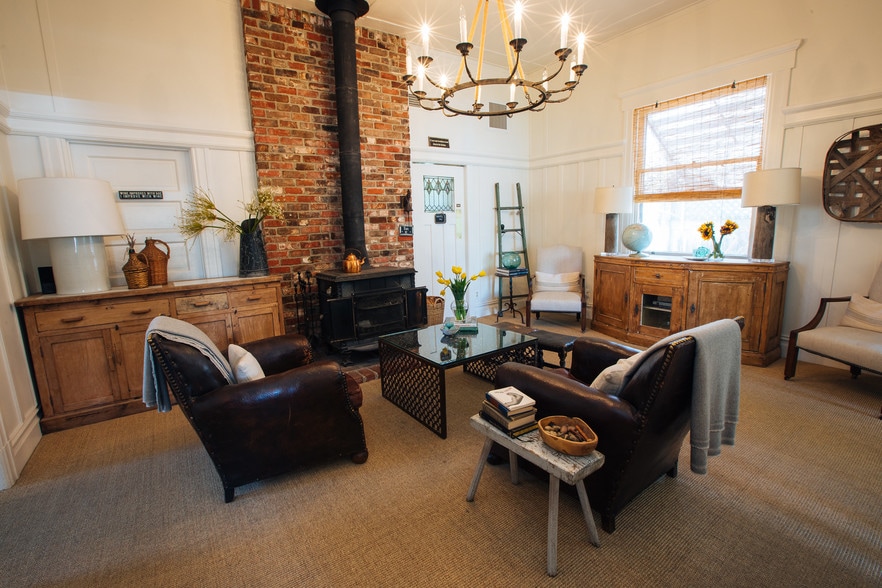 More Photos Of 171 W Spain St, Sonoma Hospitality For Sale