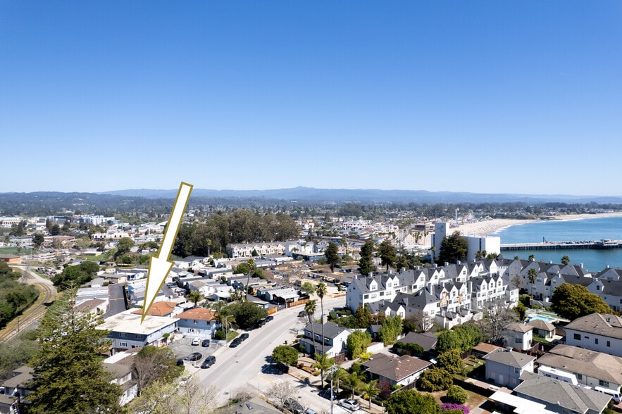 More Photos Of 140 Bay St, Santa Cruz Apartments For Sale