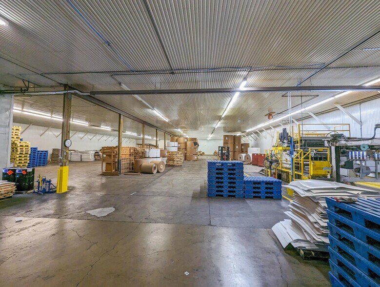 More Photos Of 170 Industrial Ct, Wabasha Warehouse For Lease