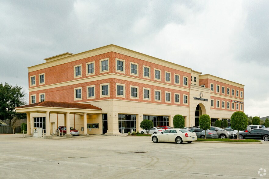 Primary Photo Of 4949 Fairmont Pky, Pasadena Office For Lease