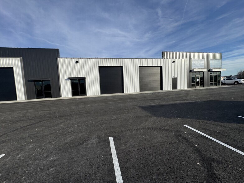 More Photos Of 2311 Eldridge Ave, Twin Falls Contractor Storage Yard For Lease