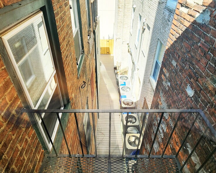 More Photos Of 1413 Lombard St, Philadelphia Apartments For Sale