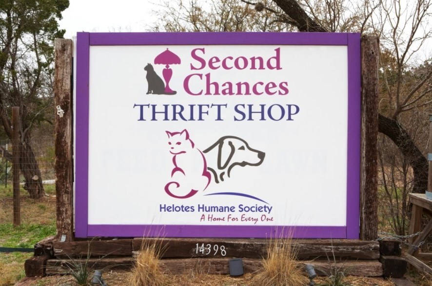 More Photos Of 14398 Bandera Rd, Helotes Storefront Retail Office For Sale