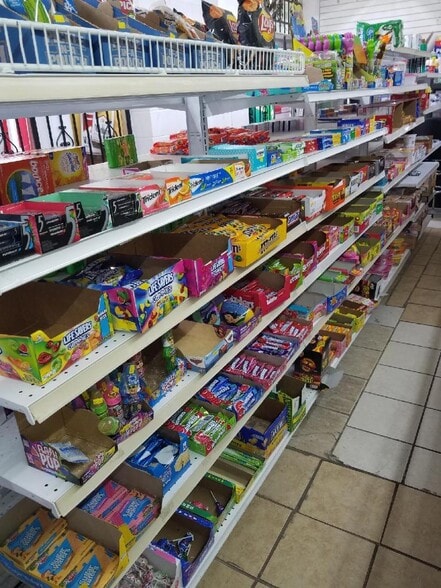 More Photos Of 1301 Griffin St, Houston Convenience Store For Sale