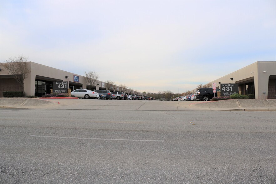 More Photos Of 431 Isom Rd, San Antonio Unknown For Lease