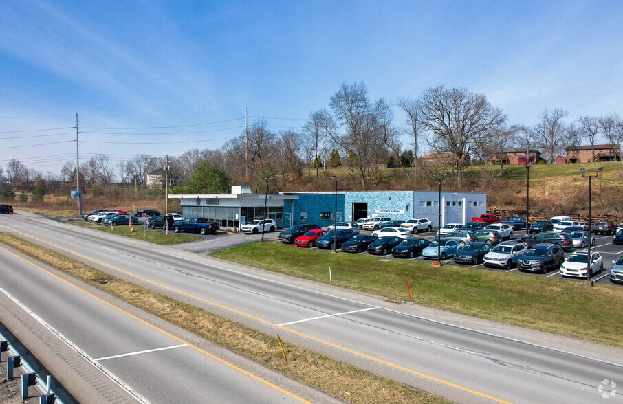 More Photos Of 3451 Leechburg Rd, New Kensington Auto Dealership For Sale