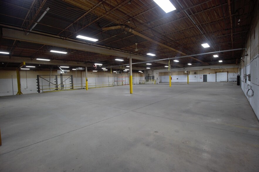 More Photos Of 2025 Brighton Henrietta Town Line Rd, Rochester Manufacturing For Lease
