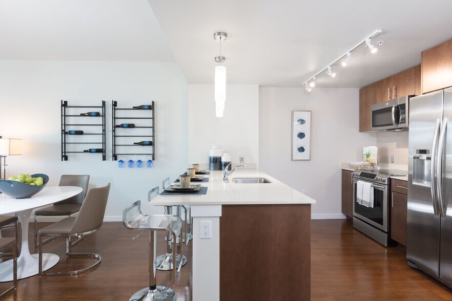 More Photos Of 1500 N California Blvd, Walnut Creek Apartments For Lease