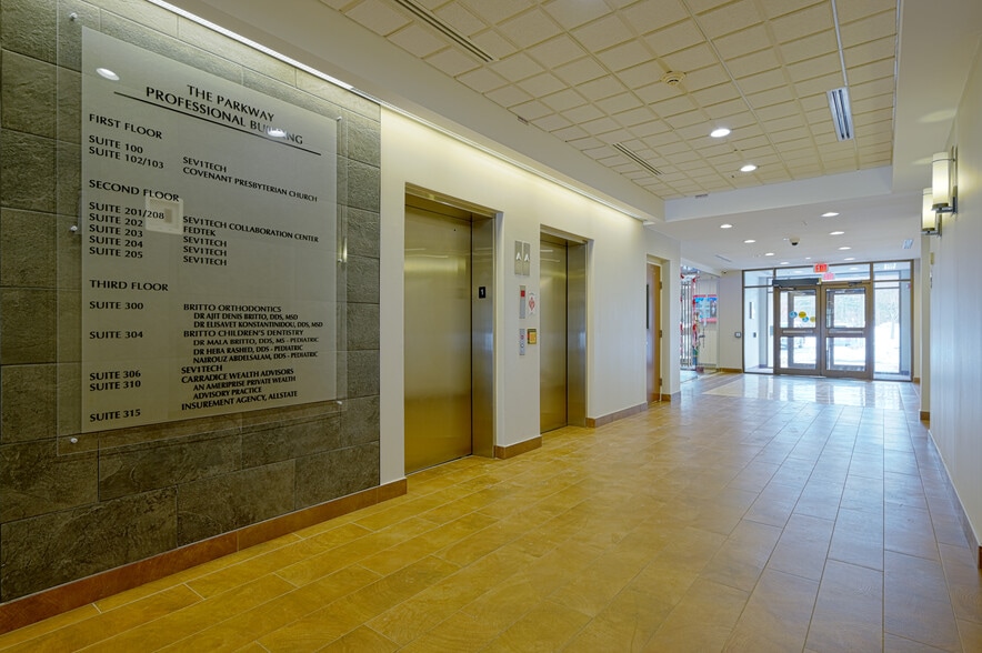 More Photos Of 12700 Black Forest Ln, Woodbridge Office For Lease