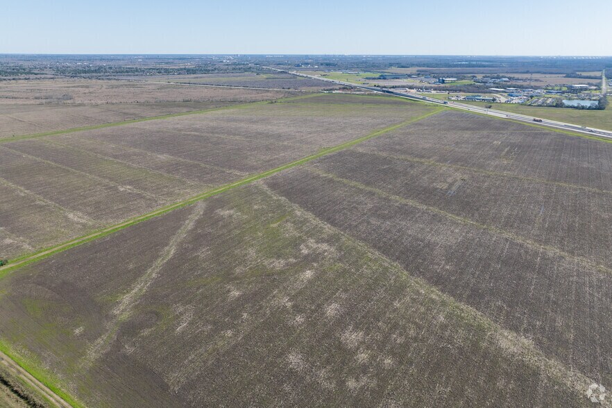 More Photos Of Interstate 10, Beaumont Land For Sale