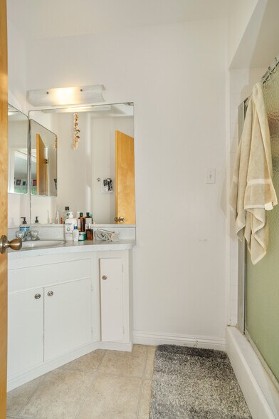 More Photos Of 7749-7755 Saint Bernard St, Playa Del Rey Apartments For Sale