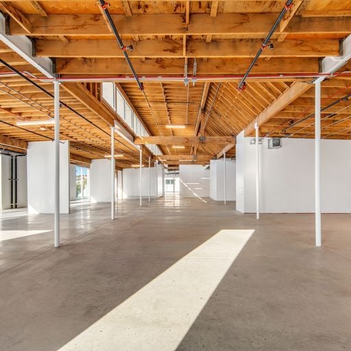 More Photos Of 5650 W Centinela Ave, Los Angeles Unknown For Lease