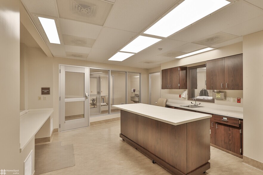 More Photos Of 2346 Jacksonville Rd, Bethlehem Medical For Sale