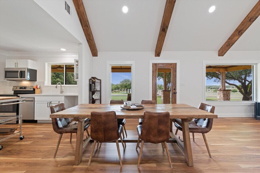 More Photos Of 1000 County Road 904, Joshua Golf Course Driving Range For Sale