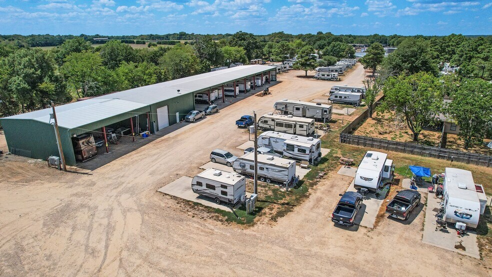 More Photos Of 120 County Road 42000, Paris Trailer Camper Park For Sale