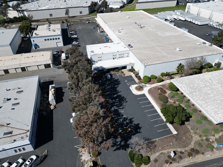 Primary Photo Of 4401-4457 Park Rd, Benicia Warehouse For Lease