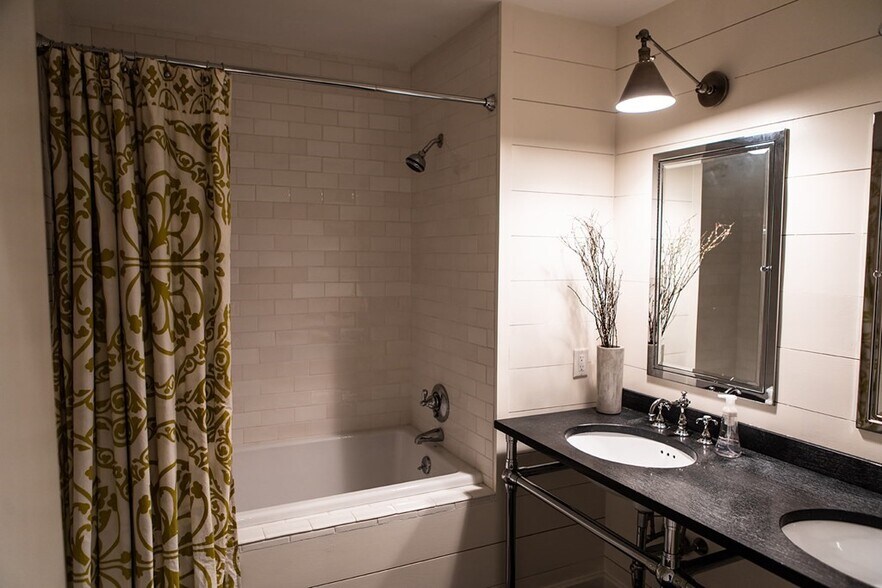 More Photos Of 263 Main St, Northampton Apartments For Sale
